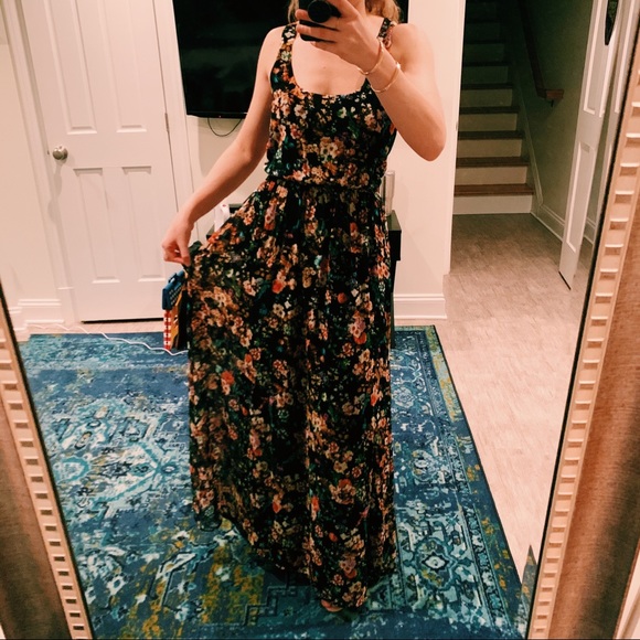 Pull & Bear floral maxi dress - Picture 3 of 8
